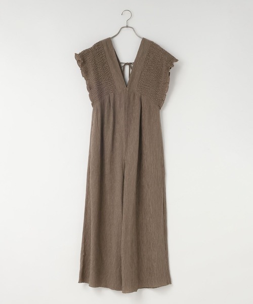 LOWRYS FARM（ローリーズファーム）の「ヨウリュウシャーリングサロペット 289959（サロペット/オーバーオール・レディース・ブラック/アイボリー/ブラウン/ブルー/チャコールグレー/ベージュ/ドット/ブラウン系その他6/ベージュ系その他5/ベージュ系その他・MEDIUM/SMALL/LARGE）」の8枚目の写真