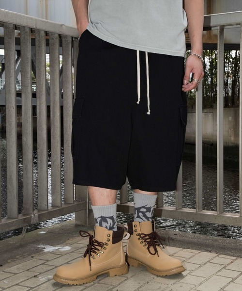 SHORT ROUND（ショートラウンド）の「SHORT ROUND/サルエルカーゴショーツ（カーゴパンツ・メンズ・ブラック・MEDIUM/LARGE）」の8枚目の写真