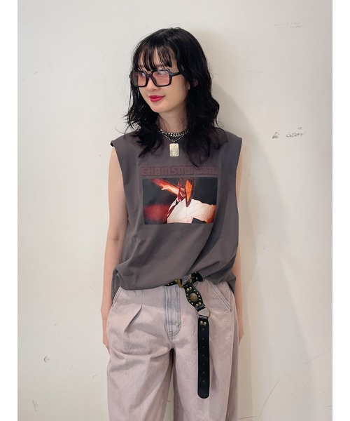 jouetie(ジュエティ)の「【TVアニメ『チェンソーマン』】ノースリーブBIGTシャツ(Tシャツ/カットソー・レディース・ピンク/ブラック/オフホワイト/ブルー・MEDIUM)」の22枚目の写真