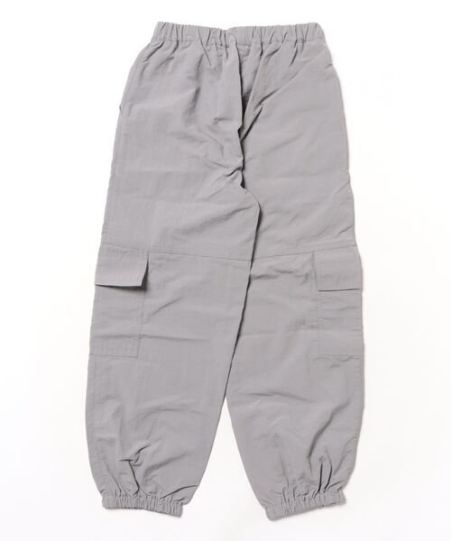 coca(coca)(コカ)の「キッズ ワッシャーナイロンパラシュートパンツ(カーゴパンツ・キッズ・ブラック/グレー・120/130/140/150)」の3枚目の写真