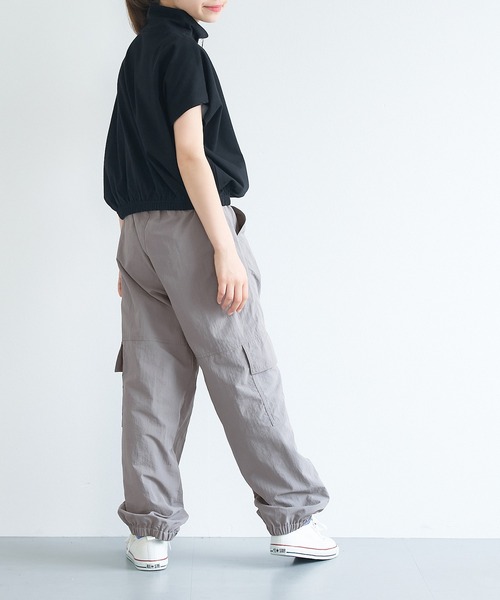 coca(coca)(コカ)の「キッズ ワッシャーナイロンパラシュートパンツ(カーゴパンツ・キッズ・ブラック/グレー・120/130/140/150)」の10枚目の写真