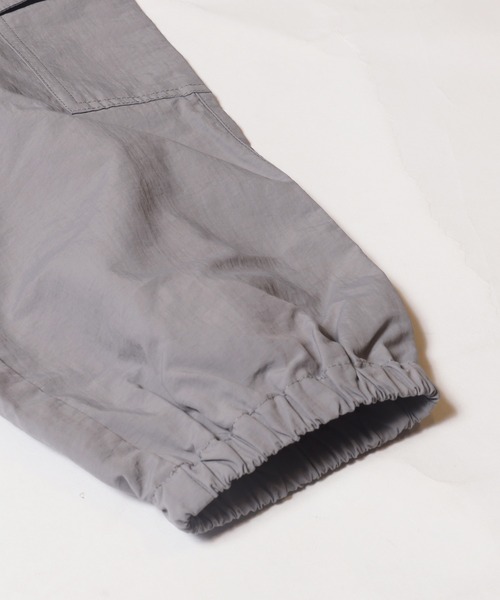 coca(coca)(コカ)の「キッズ ワッシャーナイロンパラシュートパンツ(カーゴパンツ・キッズ・ブラック/グレー・120/130/140/150)」の16枚目の写真