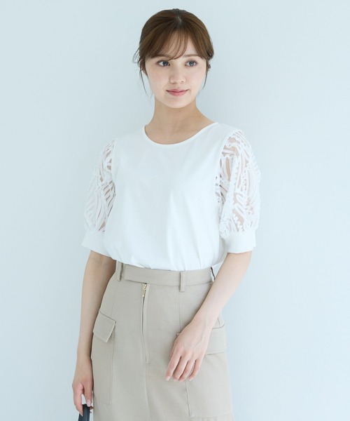 Andemiu（アンデミュウ）の「コードレーススリーブカットソー498170（Tシャツ/カットソー・レディース・オフホワイト/ブラック・FREE）」の9枚目の写真