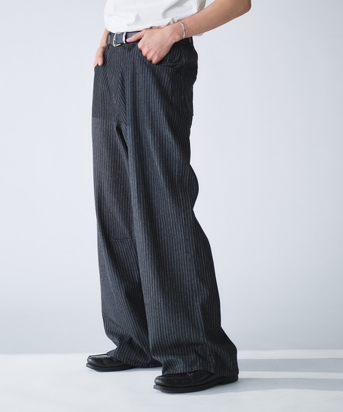 Adoon plain（アドーンプレーン）の「STRIPE DART WIDE STRAIGHT DENIM / ストライプダーツワイドストレートデニム（デニムパンツ・メンズ・ネイビー/ブラック・SMALL/MEDIUM/LARGE）」の8枚目の写真