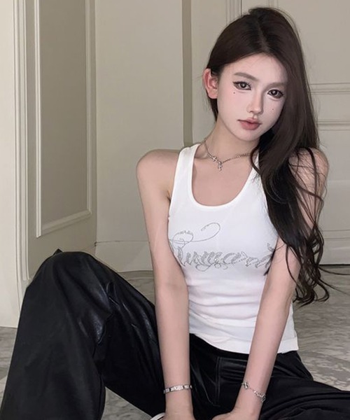 VIBGYOR（ヴィブジョー）の「ラインストーン ロゴ タンクトップ(CZ)（タンクトップ・レディース・ホワイト/ブラック/グレー・MEDIUM/LARGE）」の12枚目の写真