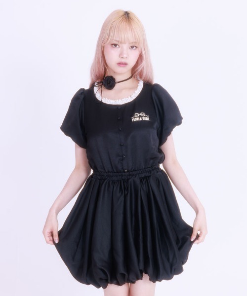 Fickle Bebe フィクルベベ　サテンバルーンワンピース　1サイズ Fickle Bebe フィクルベベ サテンバルーンワンピース 1サイズ