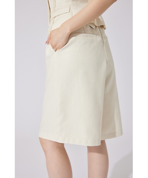 rienda（リエンダ）の「【AKB48千葉恵里さん着用】ベルト付きハーフパンツ セットアップ 夏服（スラックス・レディース・アイボリー/ブラウン・SMALL/MEDIUM）」の7枚目の写真