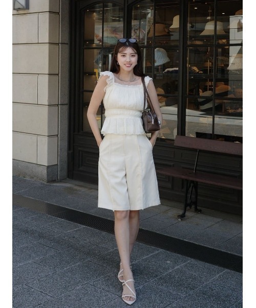 rienda（リエンダ）の「【AKB48千葉恵里さん着用】ベルト付きハーフパンツ セットアップ 夏服（スラックス・レディース・アイボリー/ブラウン・SMALL/MEDIUM）」の20枚目の写真