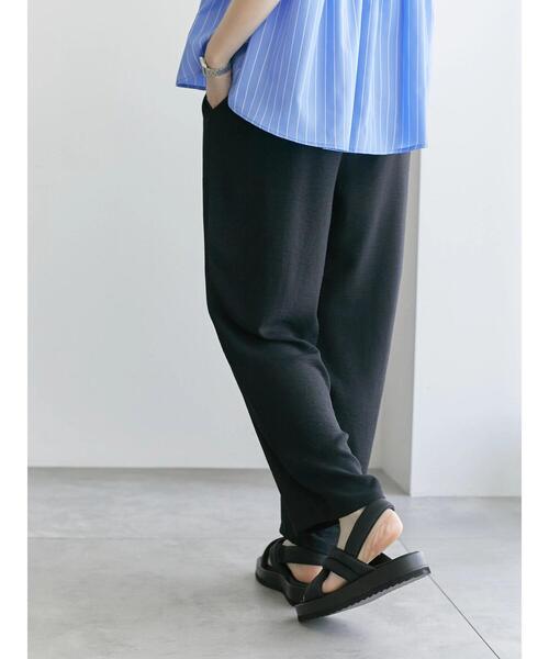 Samansa Mos2 blue(サマンサモスモスブルー)の「【接触冷感】イージーパンツ(その他パンツ・レディース・ライトベージュ/ブルー/グレー/ブラック・F)」の1枚目の写真