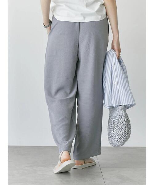 Samansa Mos2 blue(サマンサモスモスブルー)の「【接触冷感】イージーパンツ(その他パンツ・レディース・ライトベージュ/ブルー/グレー/ブラック・F)」の10枚目の写真