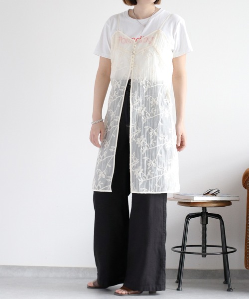 cepo(セポ)の「〈セットアップ対応〉フラワー刺繍キャミワンピース(ワンピース・レディース・オフホワイト/ブラウン・M)」の6枚目の写真