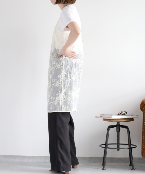 セール】〈セットアップ対応〉フラワー刺繍キャミワンピース