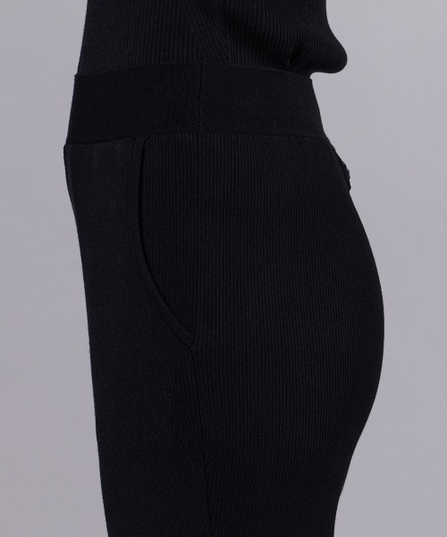 DOUBLE STANDARD CLOTHING(ダブルスタンダードクロージング)の「ヴィスコース リブパンツ(その他パンツ・レディース・ブラウン/ブラック・38/36)」の13枚目の写真