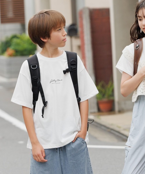 GLOBAL WORK（グローバルワーク）の「フローズンTシャツ/プリント/571552（Tシャツ/カットソー・キッズ・ブラック/ホワイト/ホワイト系その他2/ライトグレー/グレー系その他/ネイビー/ライトパープル/グリーン系その他3/チャコールグレー/ホワイト系その他/ライトグリーン・150cm/140cm/130cm/160cm/170cm）」の3枚目の写真