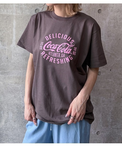 Desert Rose(デザートローズ)の「【Mylanka/ミランカ】コカ・コーラ ロゴプリントTシャツ(Tシャツ/カットソー・レディース・チャコールグレー/ホワイト/レッド・FREE)」の9枚目の写真
