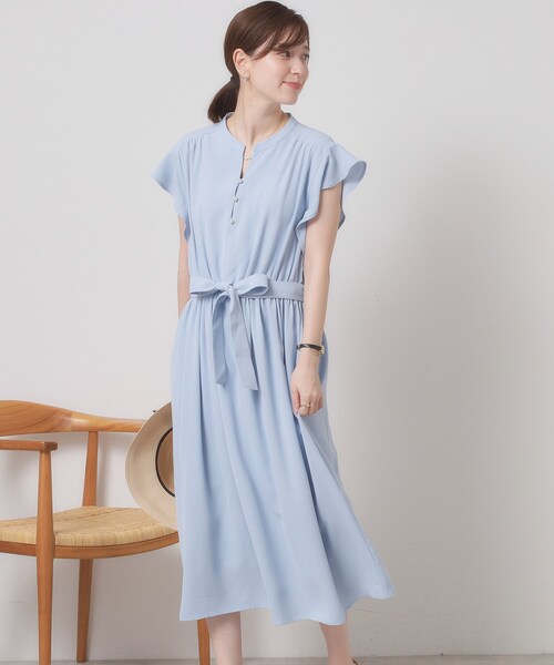 ITS'DEMO(イッツデモ)の「【手洗い可】フリル袖ブラウジングワンピース(ワンピース・レディース・サックスブルー/ブラック系/ホワイト系3/ネイビー・00)」の4枚目の写真