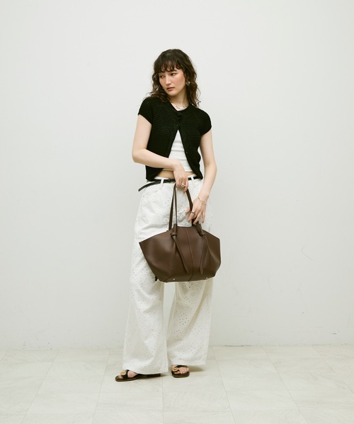 Lutim by u(ルチバイユー)の「Diamond tote bag / ダイアモンドトートバック(トートバッグ・レディース・アイボリー/ブラック/ブラウン・FREE)」の14枚目の写真