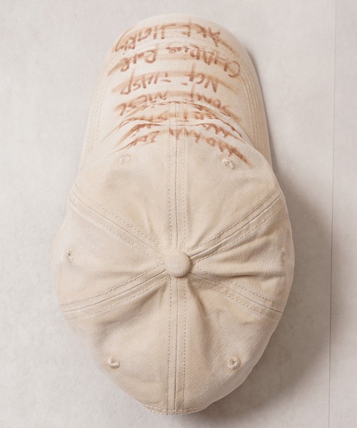 1111clothing(ワンフォークロージング)の「ヴィンテージ メッセージロゴ カーブキャップ / Vintage Message Logo Curved Cap(キャップ・メンズ・ブラック/チャコールグレー/ベージュ・FREE)」の9枚目の写真