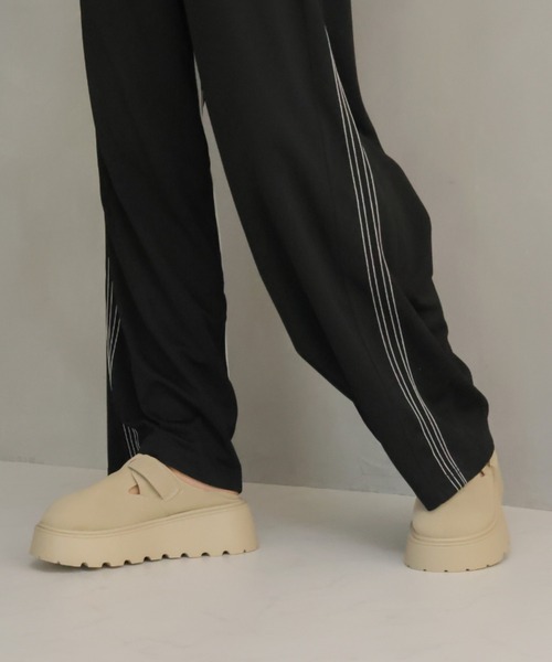 VIVIAN（ヴィヴィアン）の「もこもこボア中敷き厚底ベルトデザインサボサンダル（その他シューズ・レディース・キャメル/ベージュ・LL/L/M/S）」の8枚目の写真