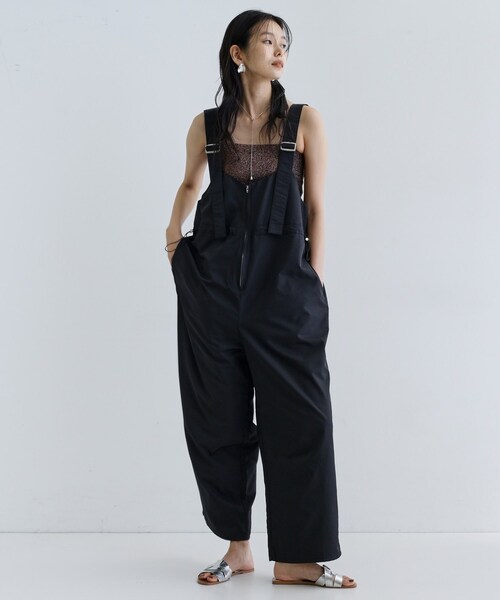 GALLEST（ギャレスト）の「【一部店舗限定】ウエストドロストサロペット（サロペット/オーバーオール・レディース・ホワイト系/ブラック・38）」の4枚目の写真