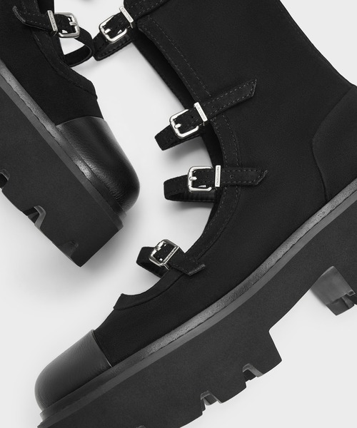 CHARLES & KEITH（チャールズ & キース）の「Celia セリア マルチバックルチャンキーカーフブーツ（ブーツ・レディース・マルチ/ブラック系その他2・24.5cm/23.5cm/23cm/22.5cm/25cm）」の9枚目の写真