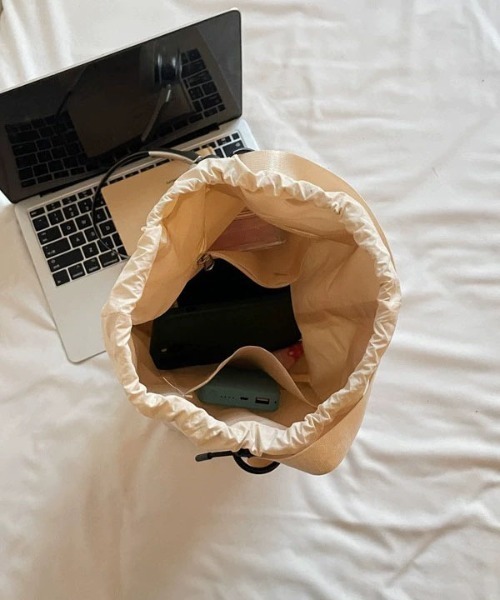 WEGO(ウィゴー)の「WEGO/2WAYショルダーバッグ/ナップサック(内ポケット付き)(バックパック/リュック・レディース・グレー/ピンク/ホワイト/ブラック・FREE)」の6枚目の写真