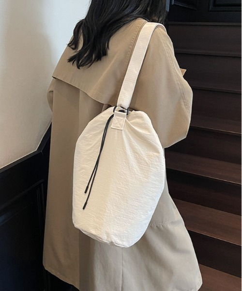 WEGO(ウィゴー)の「WEGO/2WAYショルダーバッグ/ナップサック(内ポケット付き)(バックパック/リュック・レディース・グレー/ピンク/ホワイト/ブラック・FREE)」の13枚目の写真