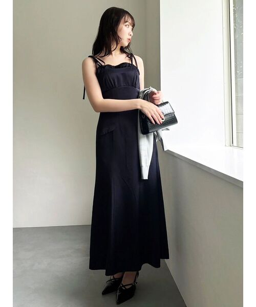 dazzlin（ダズリン）の「レイヤードライクリボンキャミワンピース（ワンピース・レディース・アイボリー/ネイビー・MEDIUM/SMALL）」の5枚目の写真