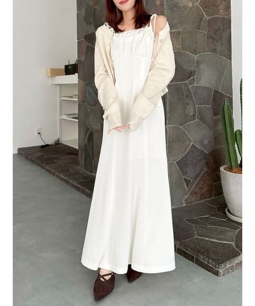 dazzlin（ダズリン）の「レイヤードライクリボンキャミワンピース（ワンピース・レディース・アイボリー/ネイビー・MEDIUM/SMALL）」の19枚目の写真