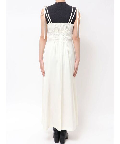 dazzlin（ダズリン）の「レイヤードライクリボンキャミワンピース（ワンピース・レディース・アイボリー/ネイビー・MEDIUM/SMALL）」の22枚目の写真