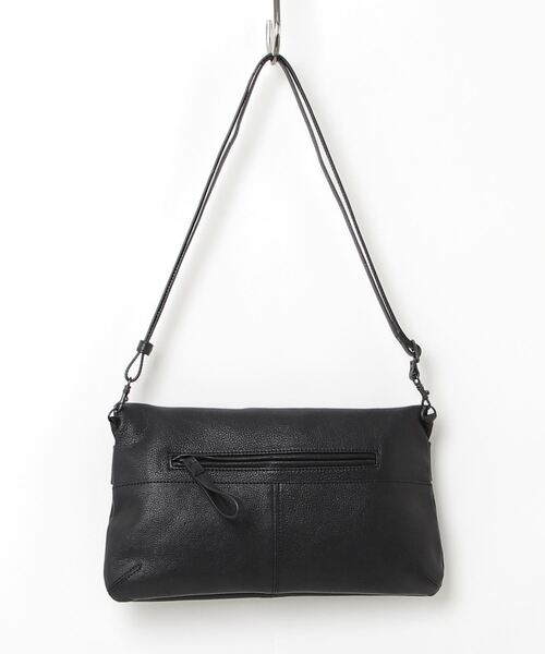 PATRICK STEPHAN（パトリックステファン）の「パトリック ステファン / Leather poche 'enveloppe' 2　ショルダーバッグ（ショルダーバッグ・メンズ・ブラック・FREE）」の2枚目の写真