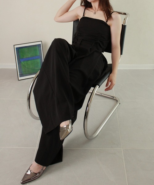 Reurie'（レウリィ）の「【2サイズ展開】タックワイドスラックス / ロング丈 きれいめ シンプル 大人カジュアル オフィスカジュアル 低身長 高身長 セットアップ グレー ブラック アイボリー ベージュ（スラックス・レディース・アイボリー/ブラック/グレー・SMALL/MEDIUM）」の15枚目の写真