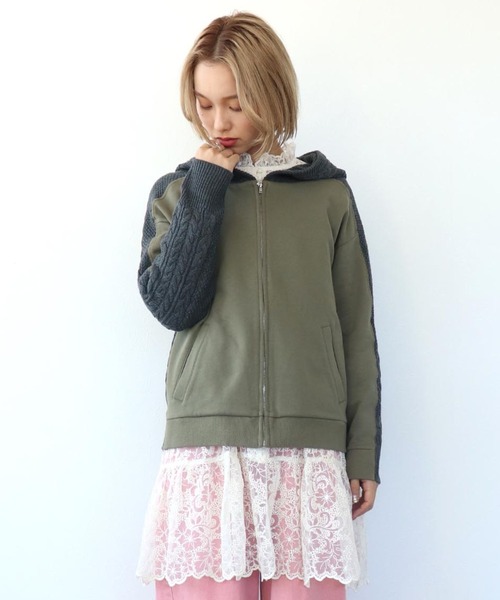 Three Four Time(スリーフォータイム)の「フードスウェットニットドッキングジッパー(パーカー・レディース・ホワイト/ネイビー/カーキ・FREE)」の7枚目の写真