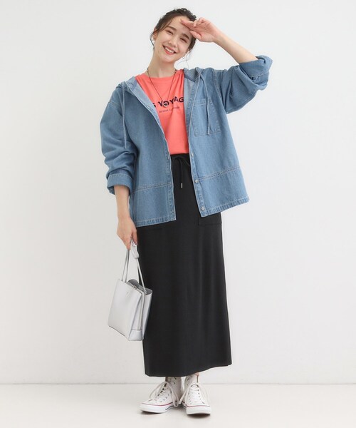 SHOO・LA・RUE（シューラルー）の「【S-LL】こなれ感ある着こなしに デニムフーディーブルゾン（デニムジャケット・レディース・ブルー/ネイビー・03/02/01/04）」の5枚目の写真