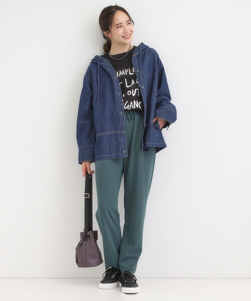 SHOO・LA・RUE（シューラルー）の「【S-LL】こなれ感ある着こなしに デニムフーディーブルゾン（デニムジャケット・レディース・ブルー/ネイビー・03/02/01/04）」の9枚目の写真