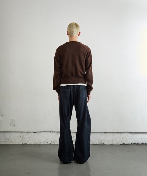 DOUBLE LAYERD SWEATER