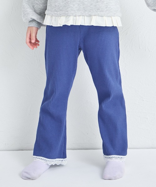 pairmanon(ペアマノン)の「【リブコットン100】裾レース フレア リブパンツ(その他パンツ・キッズ・グリーン/ダークブルー/オレンジ/スモークピンク/ブラック/チャコールグレー・130/150/120/140/110/100/90)」の4枚目の写真