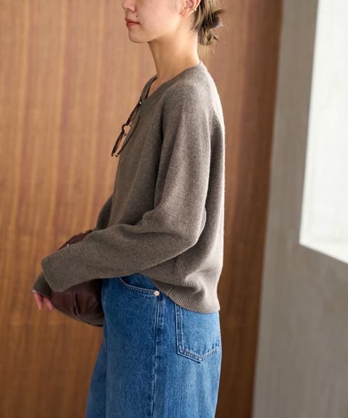 JOURNAL STANDARD relume（ジャーナルスタンダード　レリューム）の「《追加 / 新色》ウールカシミヤVネックプルオーバー（ニット/セーター・レディース・チャコールグレー/レッド/グリーン/ベージュ系その他・FREE）」の18枚目の写真