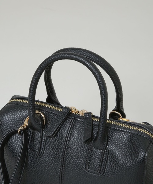 NANO universe(ナノユニバース)の「2wayショルダースクエアミニボストンバッグ(ショルダーバッグ・レディース・ブラック/ライトグレー/ブラウン・F)」の13枚目の写真