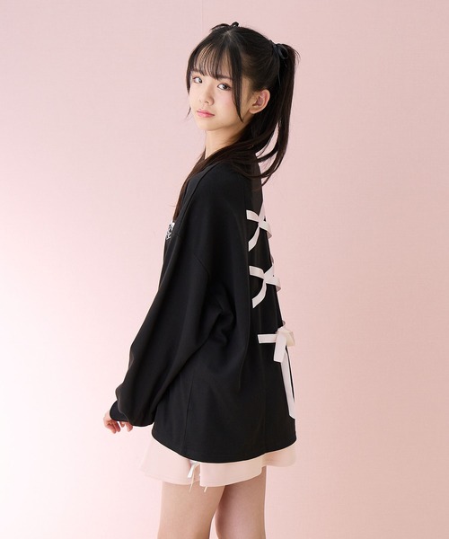 Amourire girl（アムリールガール）の「バックレースアッププルオーバー（スウェット・キッズ・サックスブルー/ブラック・160cm/150cm/140cm/130cm）」の19枚目の写真