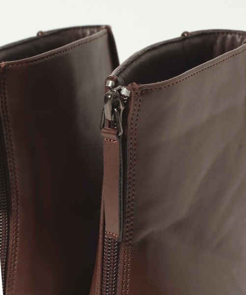 LAKOLE(ラコレ)の「スクエアトゥ切替ブーツ / 589066(ブーツ・レディース・ブラック/ブラウン・MEDIUM/LARGE)」の8枚目の写真