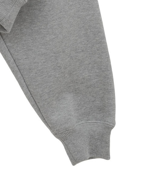 CLANE（クラネ）の「CLANE/クラネ/LOGO SHORT SWEAT TOPS（スウェット・レディース・ホワイト/ブラック/グレー・1/2）」の18枚目の写真