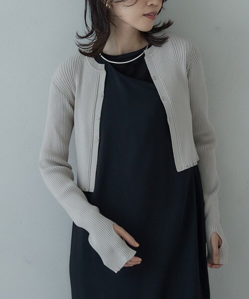 GALLEST(ギャレスト)の「クロップドリブホックカーディガン(カーディガン/ボレロ・レディース・グリーン系/ブラック/ライトグレー・38)」の14枚目の写真