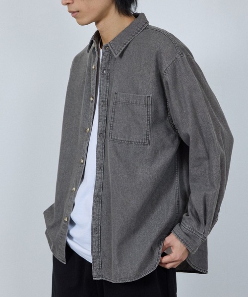 NAVY（ネイビー）の「nAvy ルーズデニムシャツ（シャツ/ブラウス・メンズ・ブラック系/ブルー系・S/M/L/XL）」の18枚目の写真