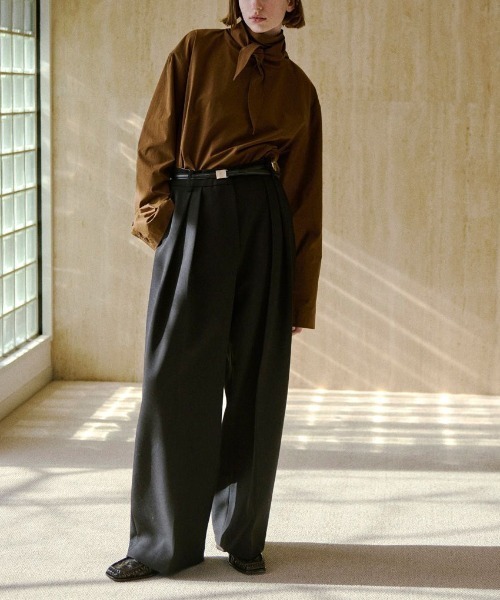 TODAYFUL（トゥデイフル）の「TODAYFUL Bonding Wide Trousers 12420710（その他パンツ・レディース・ブラウン/ブラック/チャコールグレー・36/38）」の4枚目の写真