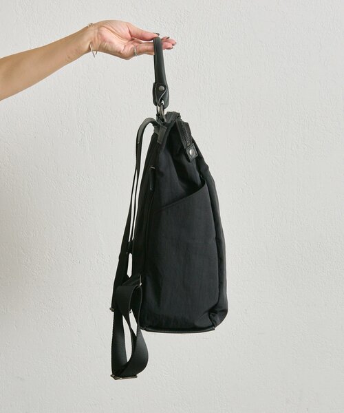 ear PAPILLONNER（イアパピヨネ）の「《撥水/A4サイズ対応/リバイバル》スクエアリュック（バックパック/リュック・レディース・ブラック/グレー・FREE）」の18枚目の写真