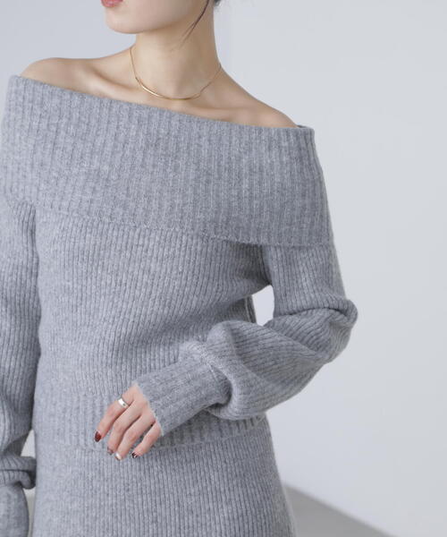 FREE'S MART（フリーズマート）の「◆オフショルニットマーメイドスカートセットアップ（ワンピース・レディース・ベージュ/ブラウン/グレー・SMALL/MEDIUM）」の15枚目の写真