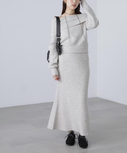 FREE'S MART（フリーズマート）の「◆オフショルニットマーメイドスカートセットアップ（ワンピース・レディース・ベージュ/ブラウン/グレー・SMALL/MEDIUM）」の20枚目の写真