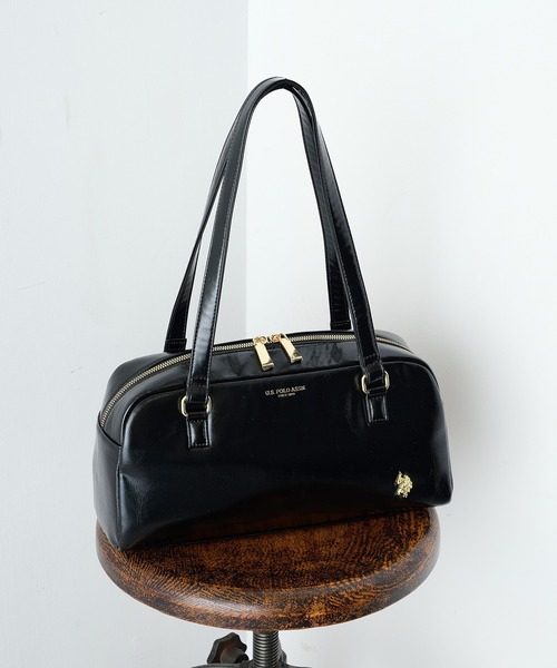 U.S. POLO ASSN.（ユーエスポロアッスン）の「【U.S. POLO ASSN.】≪別注≫ スクエアボストンバッグ（ボストンバッグ・レディース・バーガンディー/ブラック/アイボリー・FREE）」の2枚目の写真