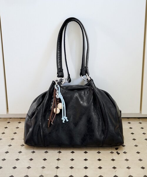 Kastane(カスタネ)の「【オンライン限定カラー】セパレートミドルBAG(トートバッグ・レディース・ブラック/ブラウン/ダークブラウン/ベージュ・FREE)」の11枚目の写真